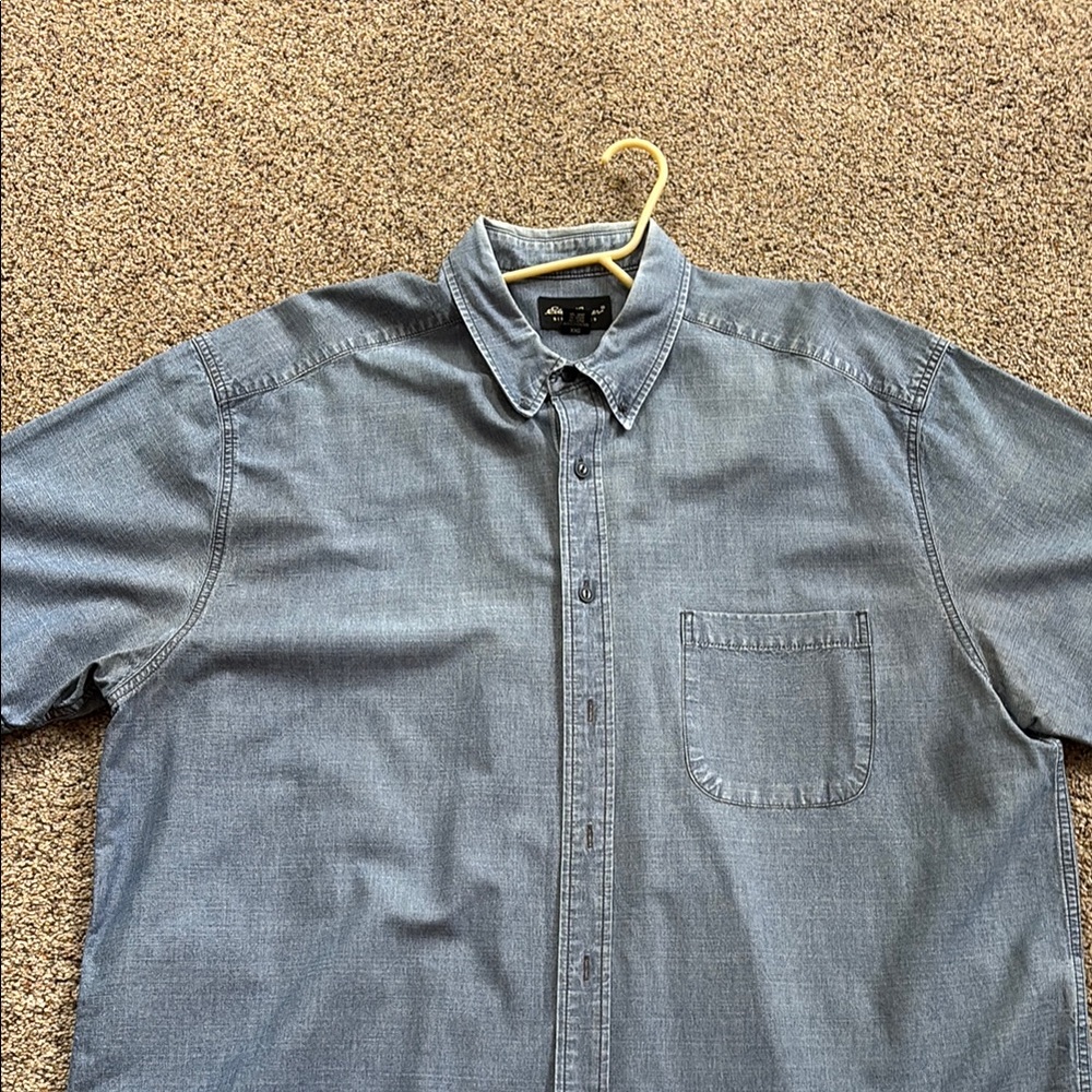 Men's Eddie Bauer SS Blue Denim Shirt